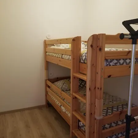 Superbe T3 Avec Parking Et Terrasse En Plein Centre-ville